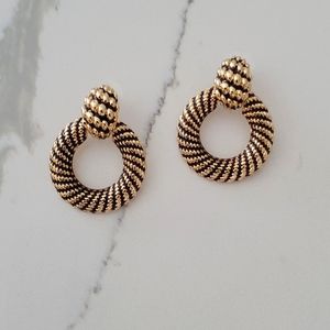 Gold/black door knock earrings